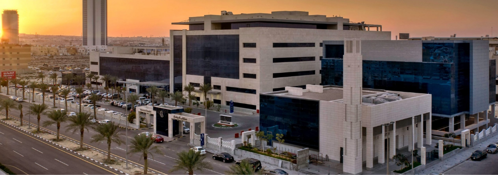 The biggest private medical group in Saudi Arabia is hiring doctors in Athens and in Paris